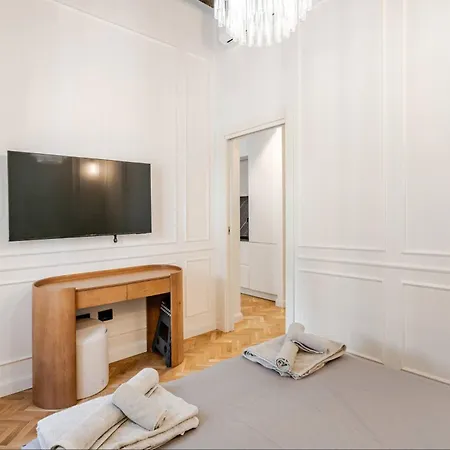 Elegant City Apartment - Milano Centro-3